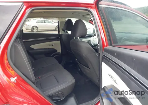 2022 Hyundai Tucson Sel z USA, uszkodzony, nr VIN 5NMJBCAE0NH130717